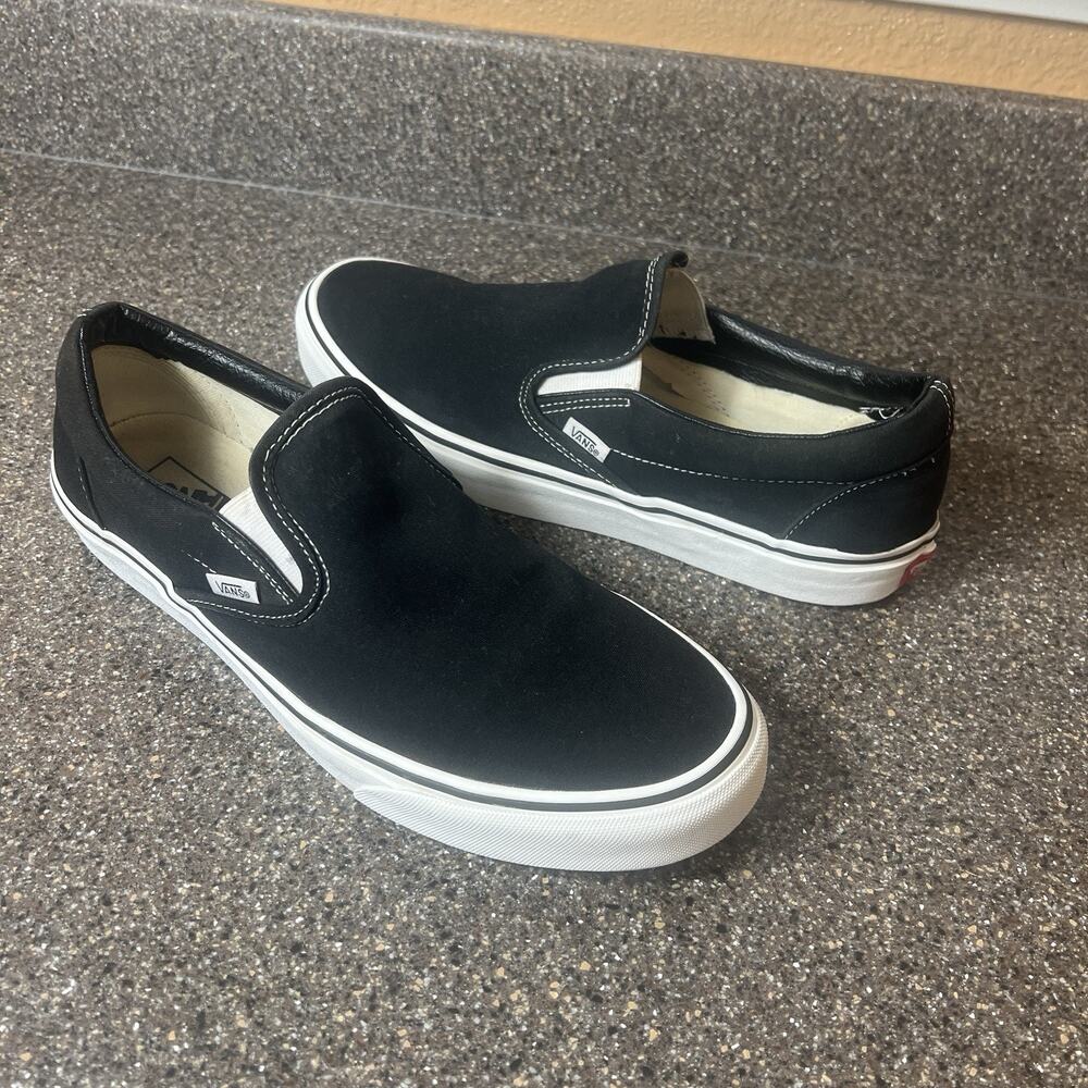 Vans Old Skool Classic Men 11.5 Black Canvas Low Top Slip On Skate Shoe Women 13